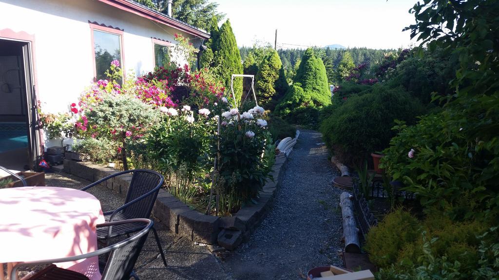 Timberlodge Rv & Campground Port Alberni Exteriör bild